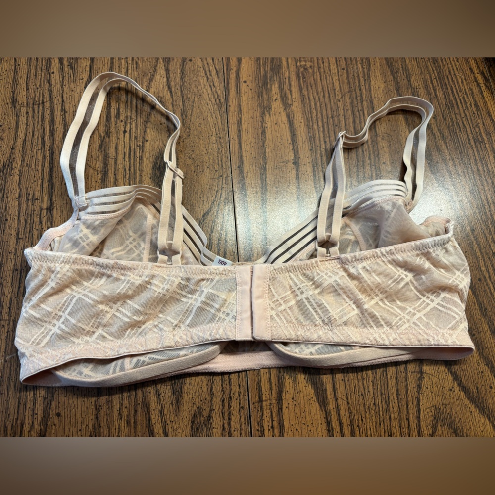 Adore Me wireless/unlined women’s bra 40G - Picture 4 of 10
